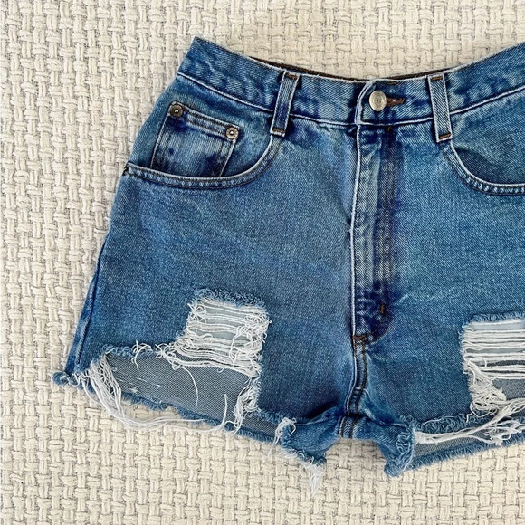 Vintage 90’s 955 Originals Denim Cut Off Shorts - Picture 9 of 9